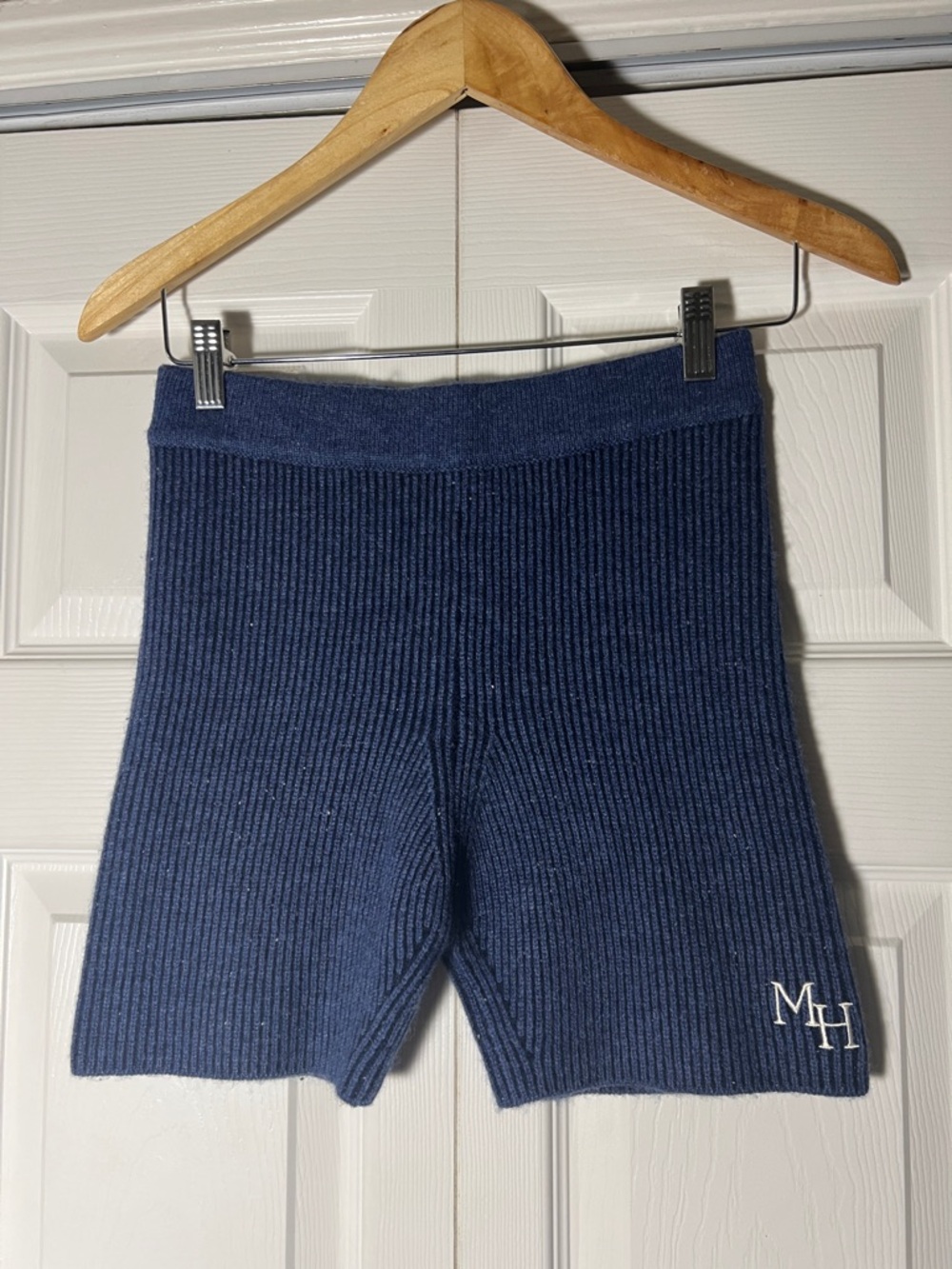 Madhappy Highwaist Cashmere Short Women’s Small